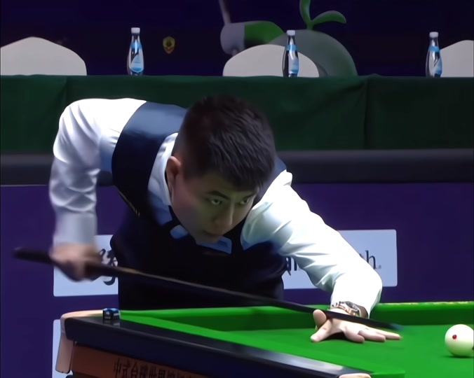 各具特色的 各具特色的